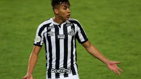 Ex-jogador do Santos, Kaio Jorge, tem casa assaltada durante as férias - Imagem: reprodução Instagram