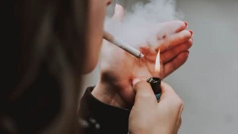 SUS oferece tratamento da dependência da nicotina e do tabagismo - Imagem: reprodução Freepik