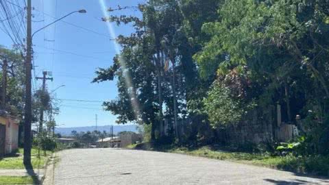 Idosa de 80 anos morre durante passagem de ciclone em Itanhaém; entenda - Imagem: reprodução G1