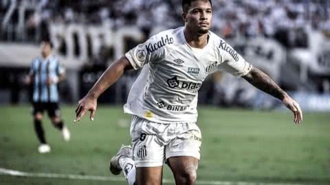 Marcos fez o primeiro gol na vitória contra o grêmio, no último domingo (20) - Imagem: Instagram