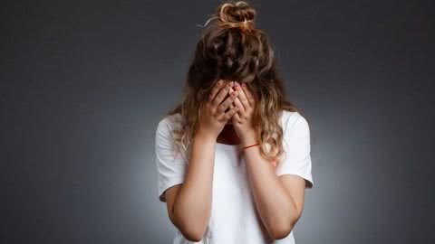 Guarujá terá palestras sobre prevenção ao suicídio a partir desta quinta-feira - Imagem: reprodução Freepik