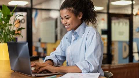 PAT Praia Grande oferece novas vagas de emprego; veja quais são as oportunidades - Imagem: reprodução Freepik