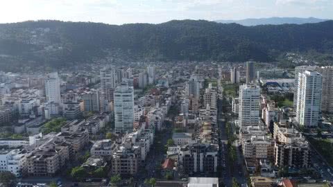 Refis tem descontos de quase 50% em Guarujá; saiba detalhes - Imagem: reprodução Prefeitura de Guarujá