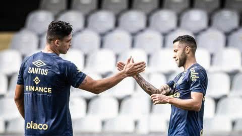 Rodrigo Ferreira e Serginho, autores de gols do Santos no jogo-treino - Imagem: Flickr/Santos