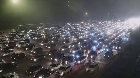 Caso necessário, a Rodovia Cônego Domênico Rangoni contará com a Operação 3ª Faixa - Imagem: Twitter/@_ecovias