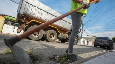 Mutirão de limpeza recolhe 561 toneladas de resíduos em Praia Grande - Imagem: Reprodução/Prefeitura de Praia Grande