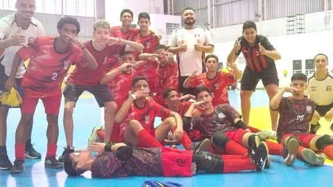 Sub-16 de futsal de Praia Grande avança para as semifinais do Paulista - Imagem: Reprodução/Prefeitura de Praia Grande