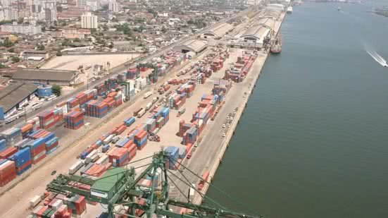 Justiça determina indenização a operador portuário aposentado por invalidez - Imagem: Divulgação/ Porto de Santos