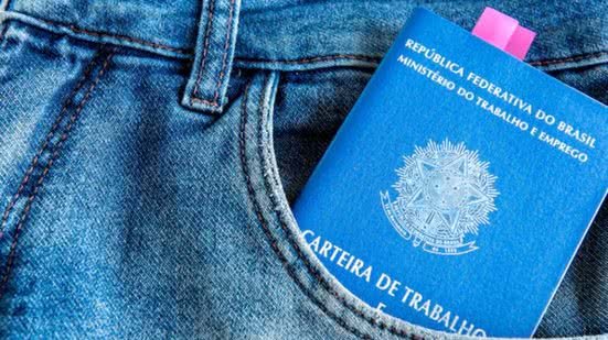 Novas vagas estão abertas no PAT do litoral de SP - Imagem: Reprodução/ Freepik