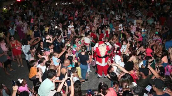 Aquecimento para a festa começou no fim de tarde - Imagem: Prefeitura de Santos