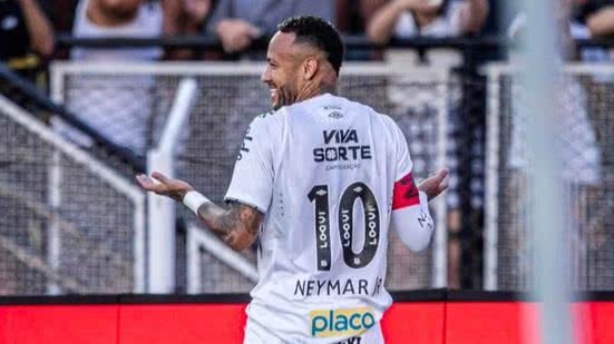 Torcedores do Inter de Limeira aplaudiram a jogada do camisa 10 - Imagem: Instagram/ @santosfc