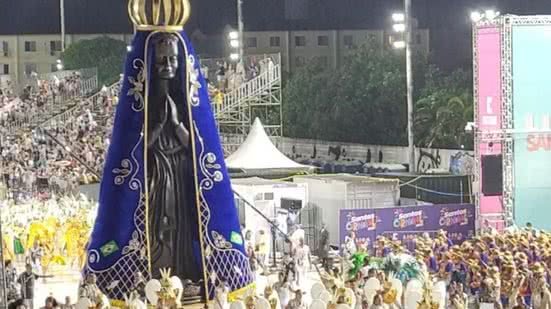 Enredo Peregrinos de fé, Oh Mãe Negra, meu samba é minha oração - Imagem: Reprodução/ Alanis Ribeiro