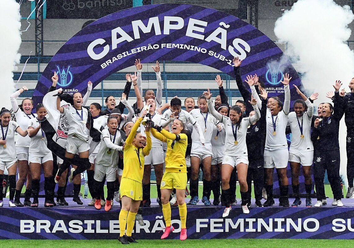 Corinthians vence Grêmio e conquista Brasileiro Feminino Sub-17