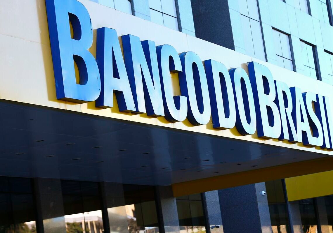 BB tomará providências judiciais após ataques bolsonaristas