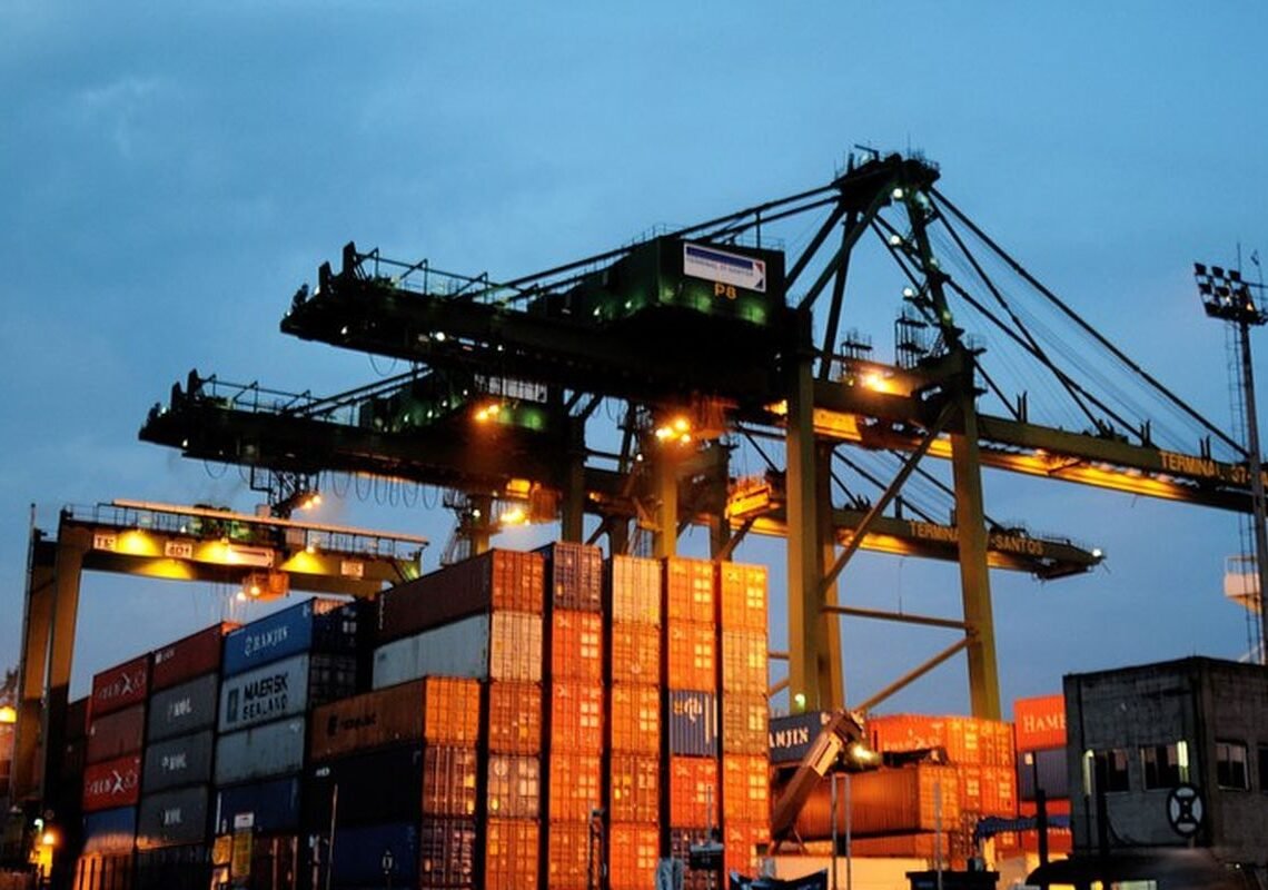 Exportações, emprego e investimentos tendem a recuar devido a tarifaço