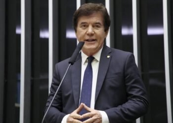 Comissão aprova projeto que amplia informações aos turistas nos aeroportos – Notícias