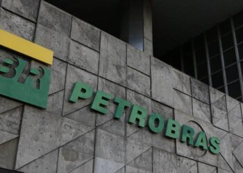 Petrobras inicia pagamento de dividendos a acionistas