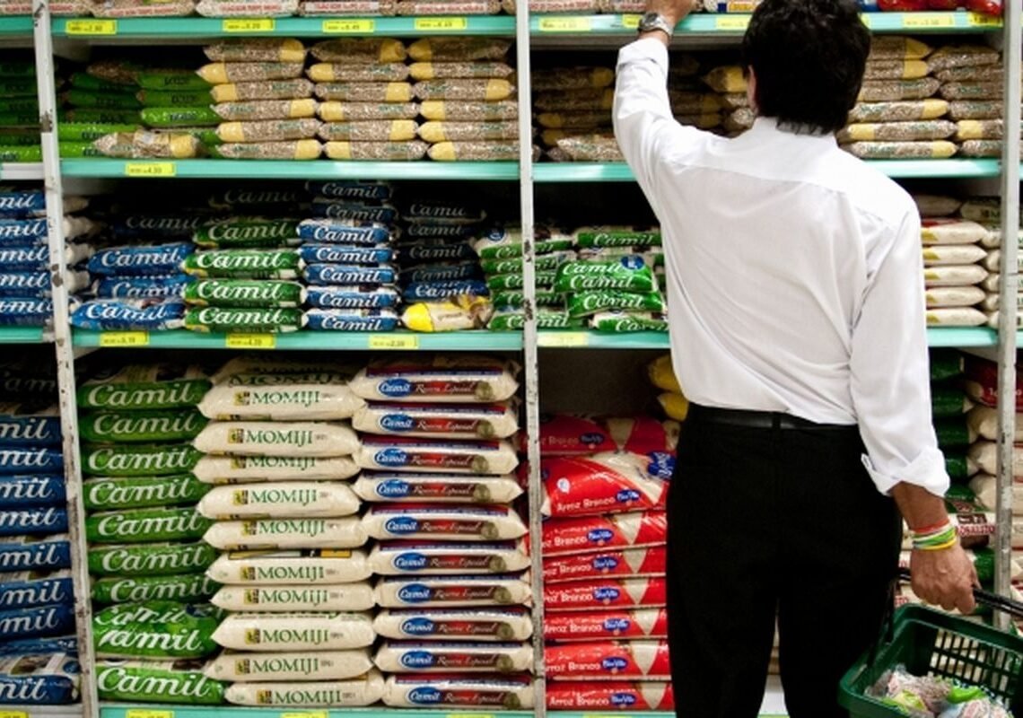 Mercado financeiro reduz previsão da inflação para 4,86%