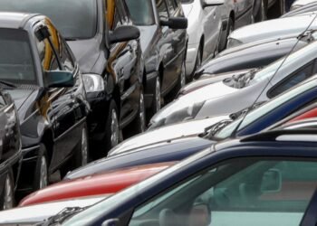 Exportações de veículos automotores tem alta em agosto