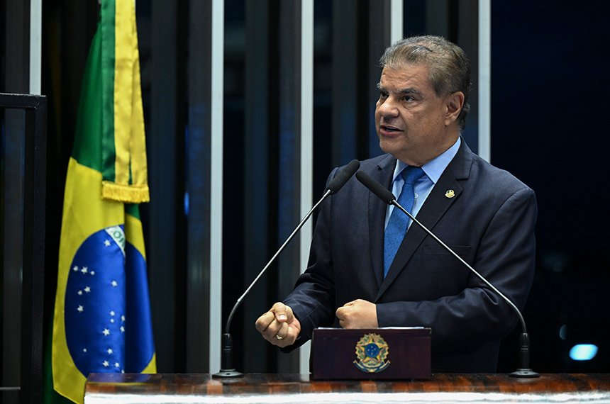 Nelsinho Trad celebra aniversário de 35 anos do SUS — Senado Notícias