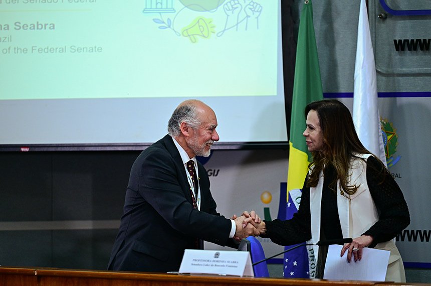 Igualdade de gênero ainda enfrenta desafios nas Américas, aponta encontro — Senado Notícias