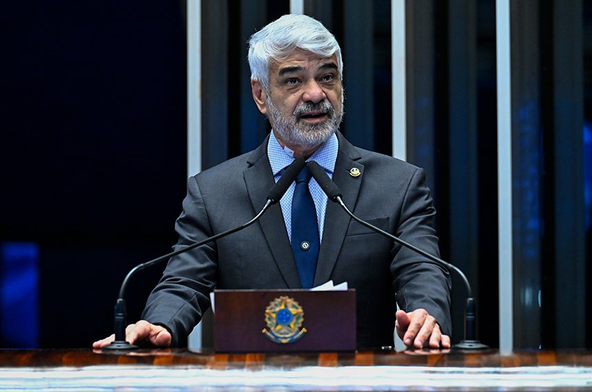 Humberto comemora retomada da Conferência de Políticas para Mulheres — Senado Notícias