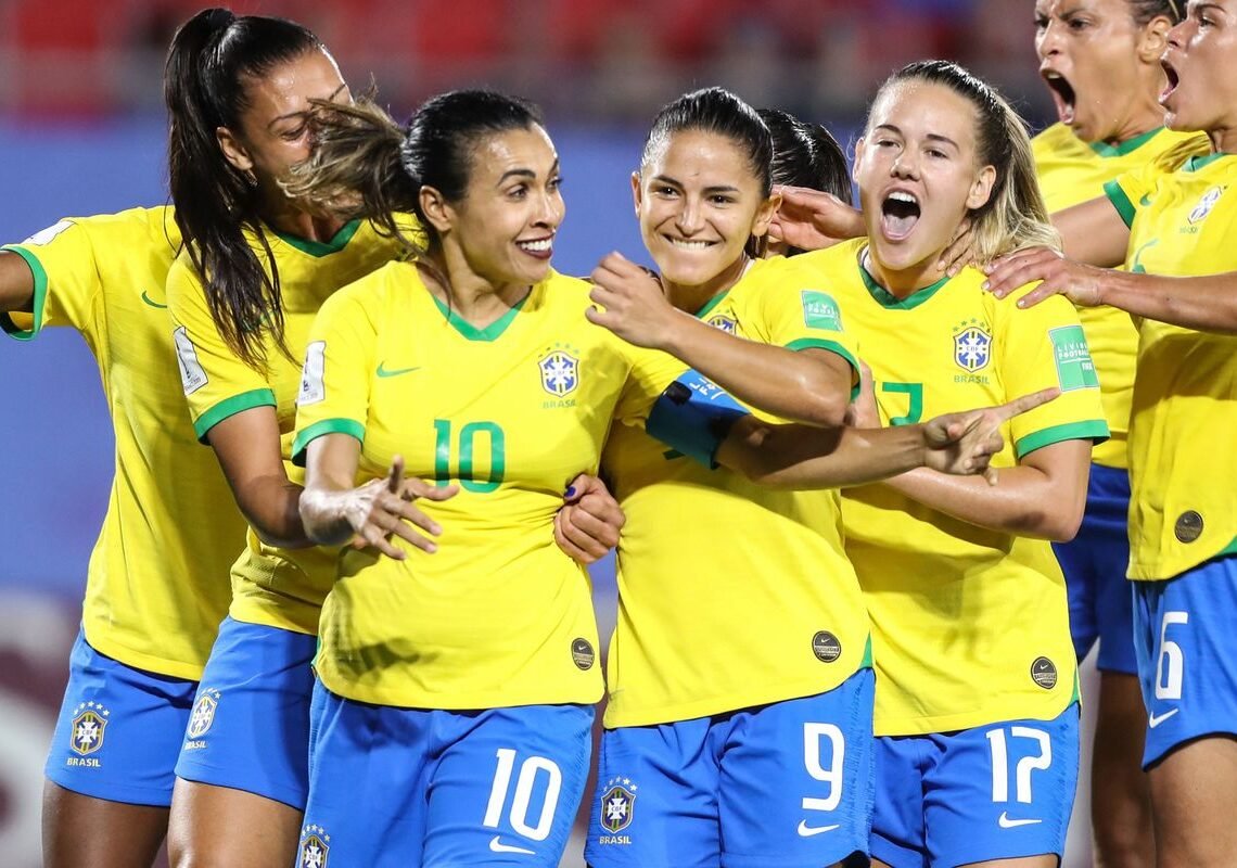Seleção feminina de futebol terá amistoso contra a Itália em outubro