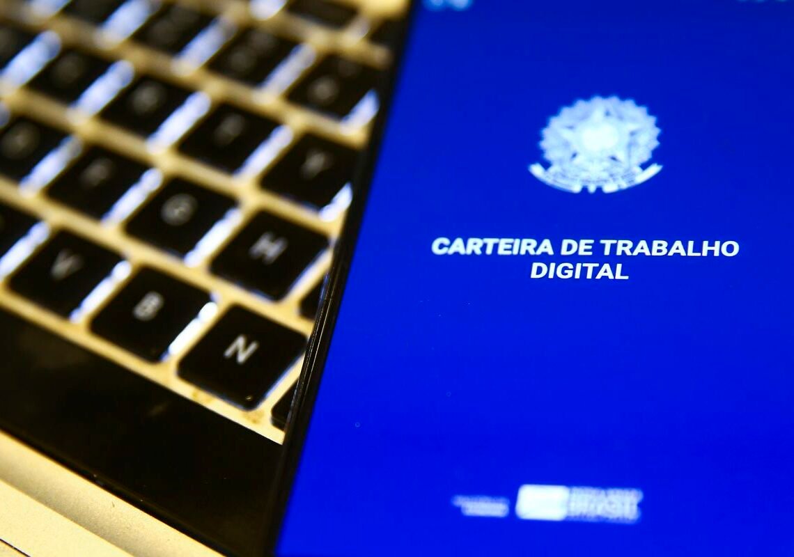 Com mercado aquecido, 53,8% descartam perda de emprego