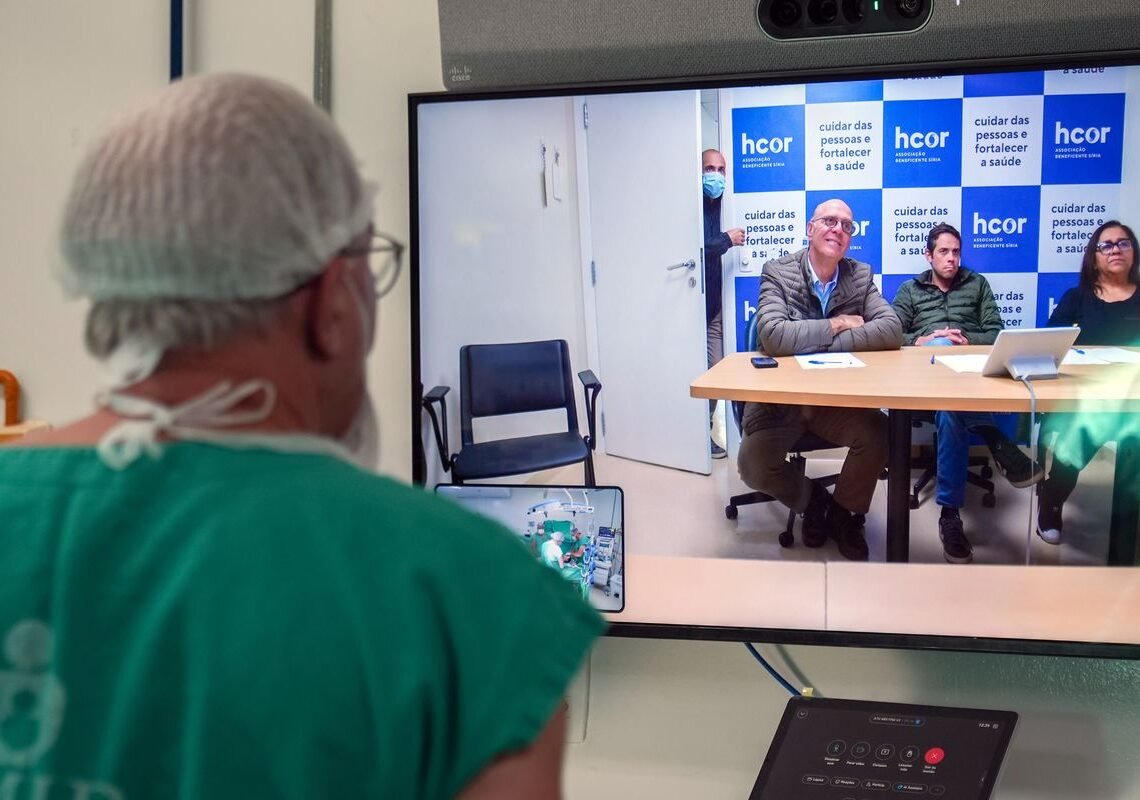 Projeto orienta cirurgias cardíacas infantis em tempo real no SUS