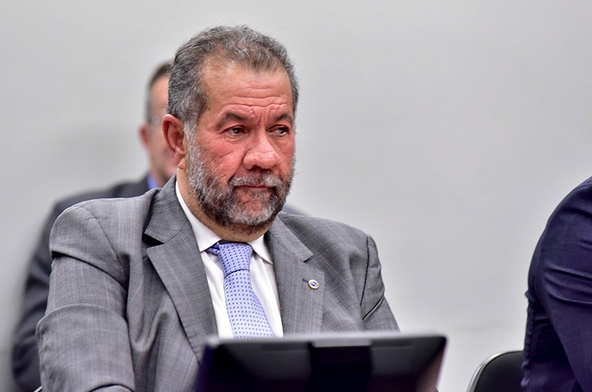 CPMI do INSS ouve na segunda ex-ministro da Previdência Carlos Lupi — Senado Notícias