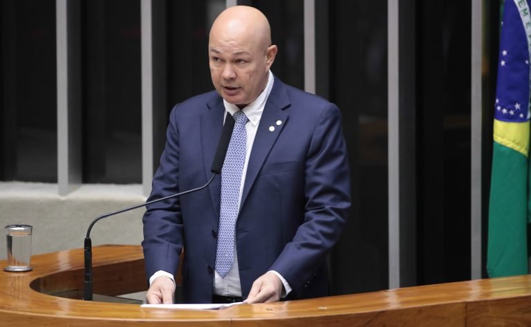 Comissão debate o panorama de desenvolvimento dos municípios brasileiros – Notícias