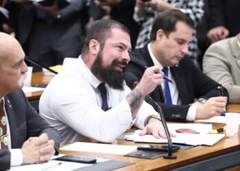 Comissão aprova integração de sistemas de câmeras de condomínios na busca por foragidos – Notícias