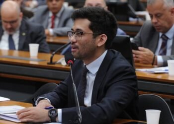 Comissão aprova acesso gratuito à agua potável e a sanitários a entregadores de aplicativos – Notícias