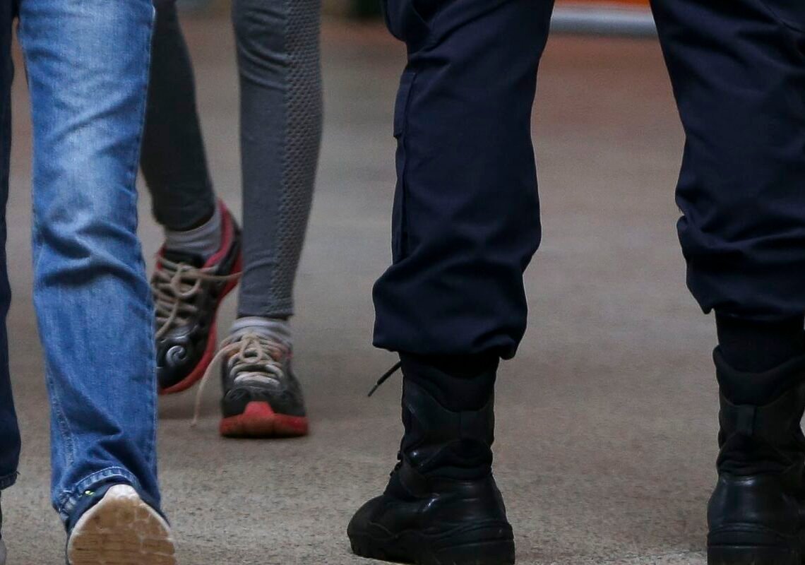 TCE suspende processos seletivos para escolas cívico-militares em SP