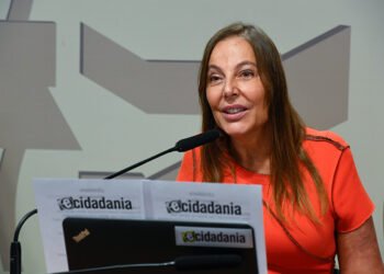 CDH vai debater na terça-feira síndrome do nariz vazio — Senado Notícias