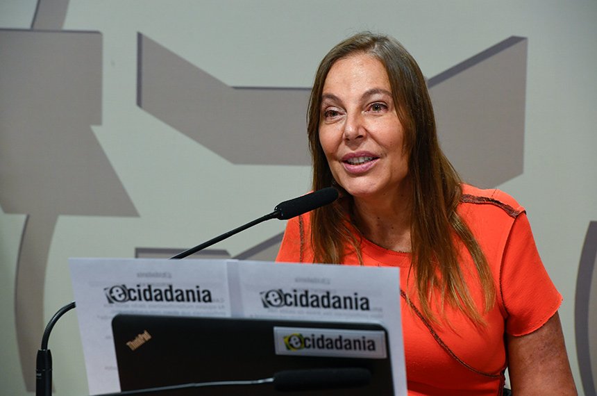 CDH vai debater na terça-feira síndrome do nariz vazio — Senado Notícias