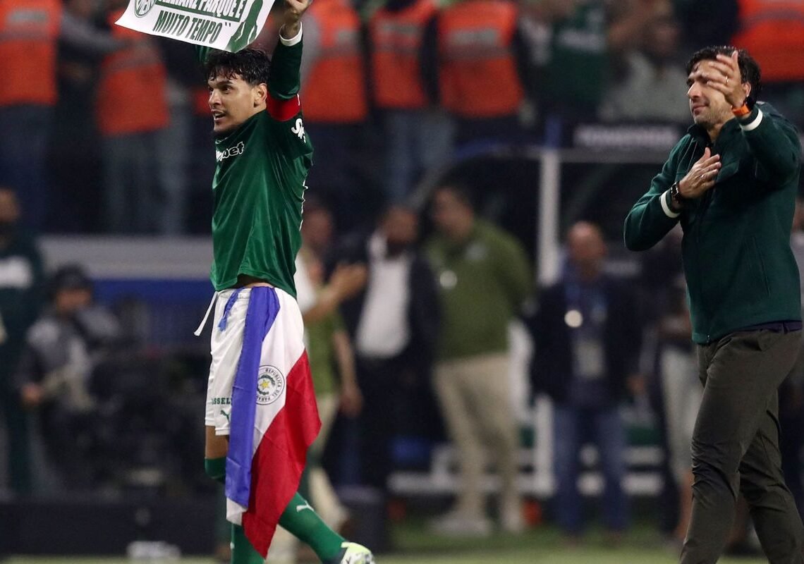 Palmeiras goleia LDU e enfrenta Flamengo na final da Libertadores