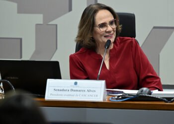 CDH analisa projeto que inclui incentivo ao voluntariado no Estatuto da Juventude — Senado Notícias