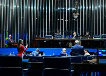 Vai à sanção projeto que revoga leis antigas da Previdência Social — Senado Notícias