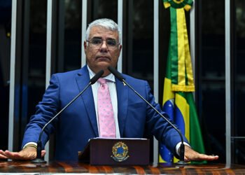 Girão pede a governo transferência de brasileira em estado vegetativo nos EUA — Senado Notícias