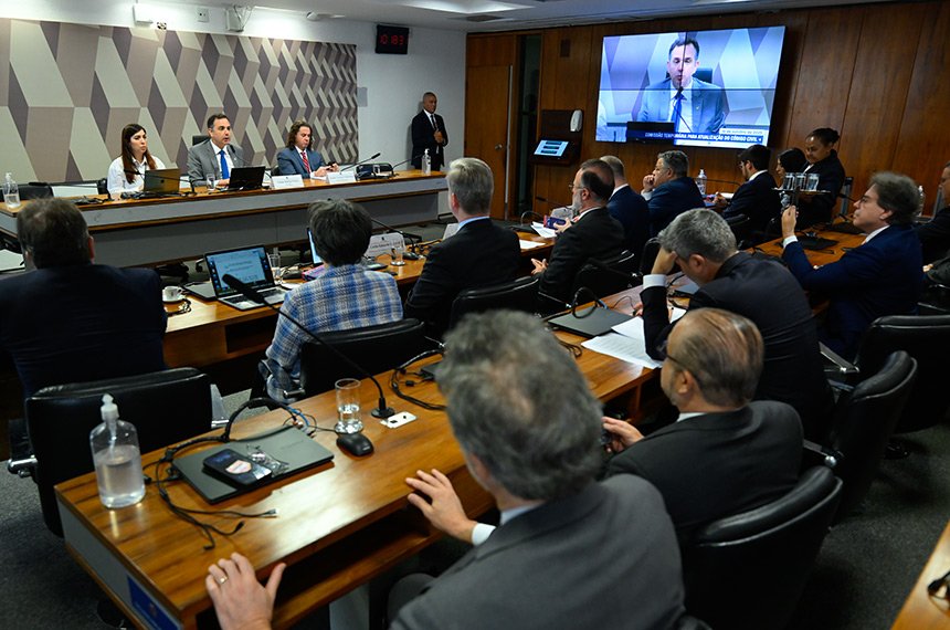 Juristas divergem sobre inclusão do direito digital no Código Civil — Senado Notícias