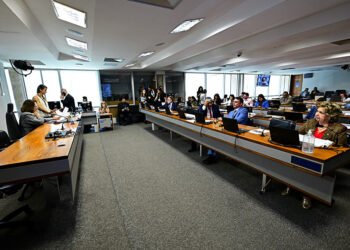 CDH analisa na quarta-feira projeto sobre comunidade LGBTQIA+ — Senado Notícias