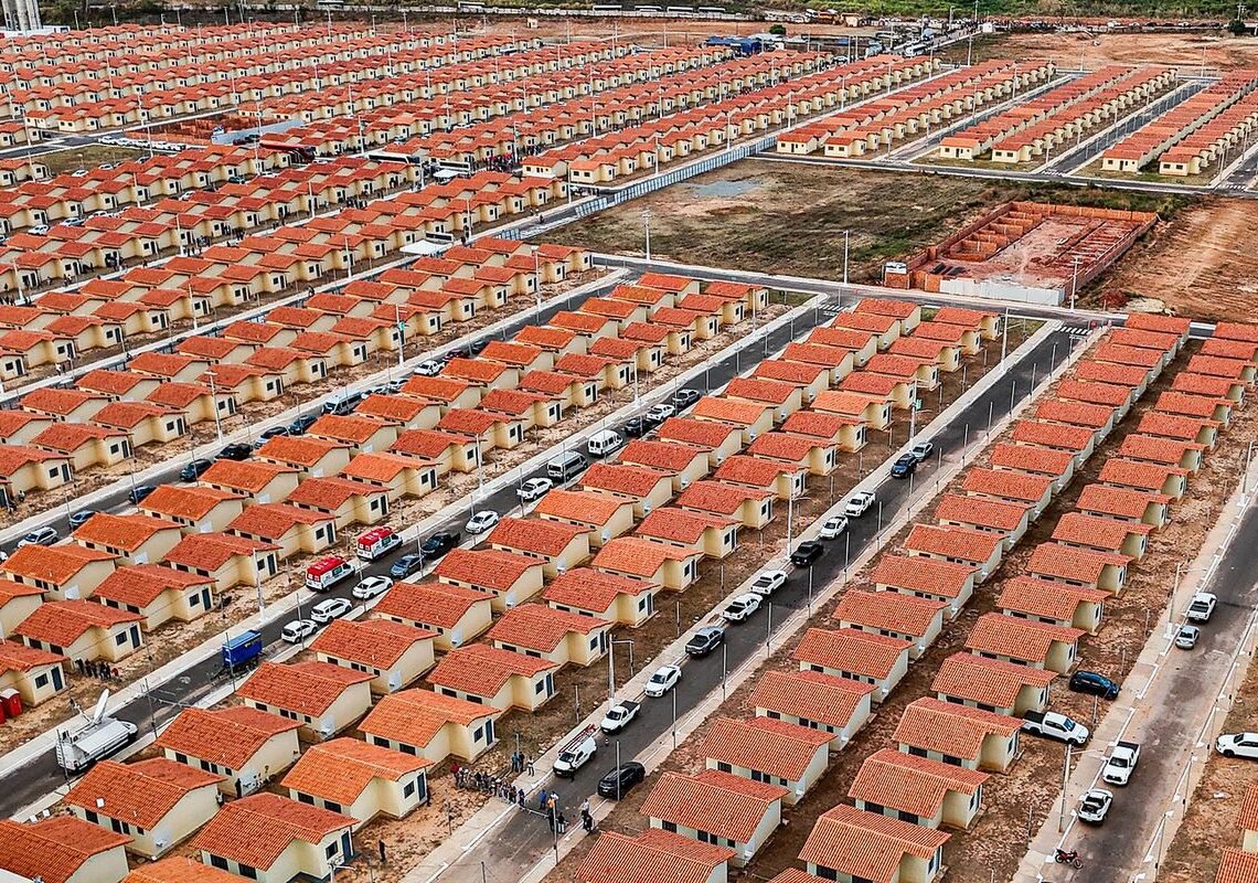 Governo entrega quase 3 mil casas em Imperatriz, no Maranhão
