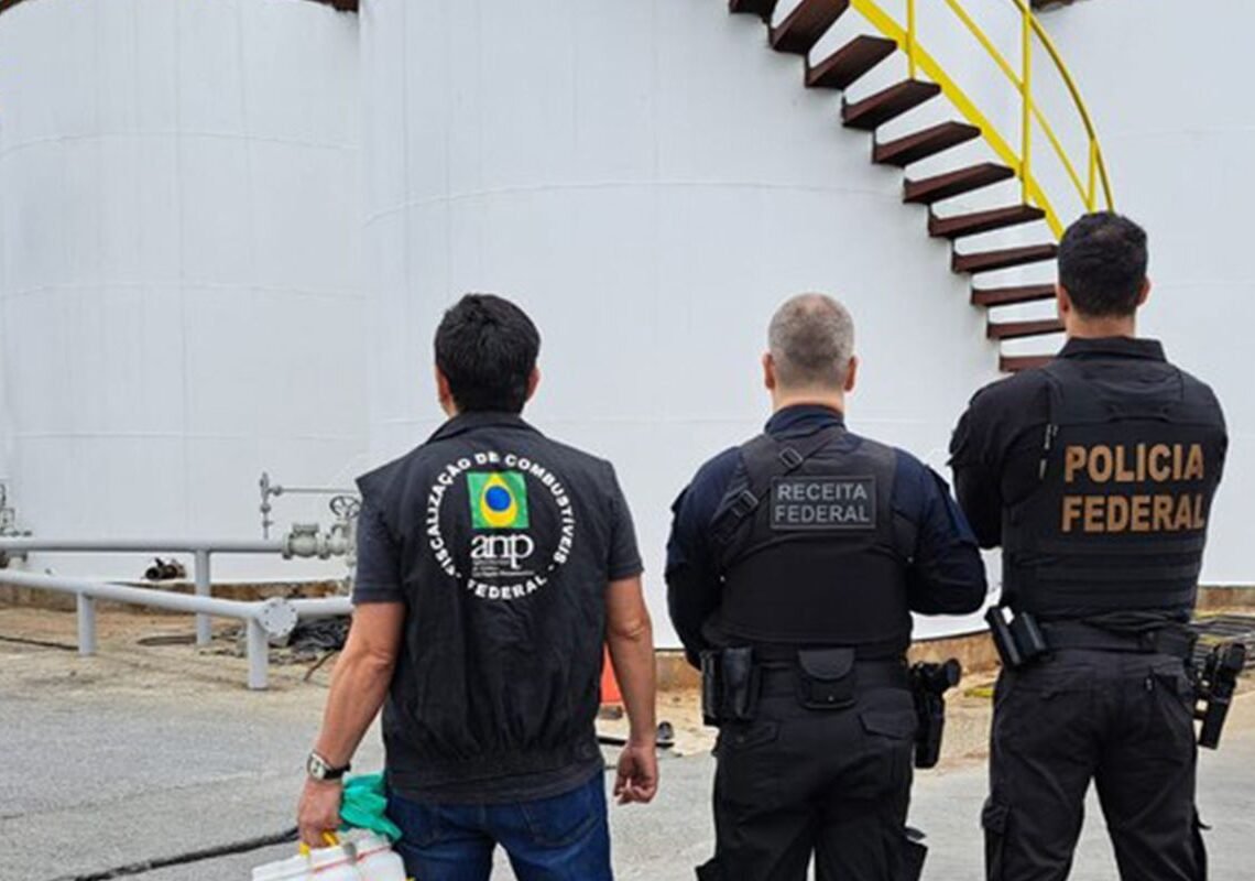 Operação investiga empresas para rastrear uso de metanol em bebidas