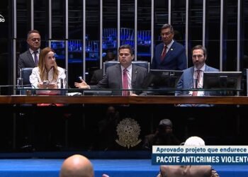 Pacote anticrimes violentos é aprovado pelo Senado e vai à Câmara — Senado Notícias