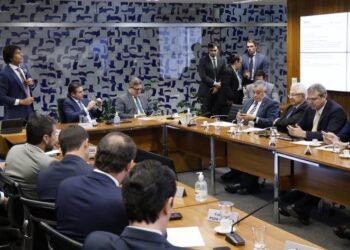 PEC da reforma administrativa promove resultados, governo digital e combate a privilégios – Notícias