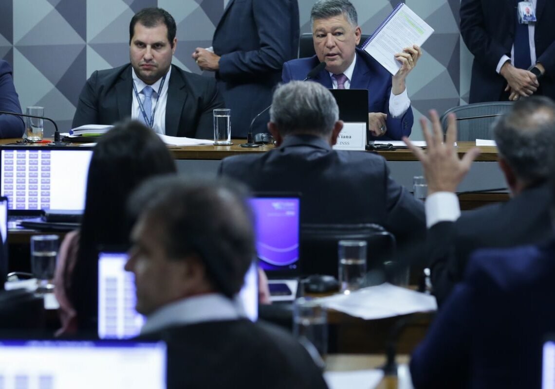 CPMI aprova pedido de prisão preventiva do presidente da Conafer