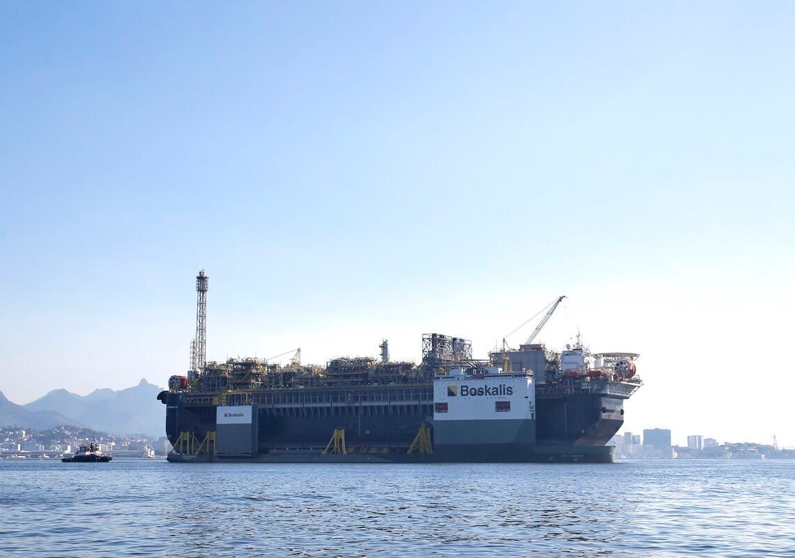 Leilão de pré-sal vende 5 dos 7 blocos ofertados; ágio chega a 251,63%