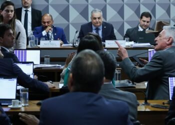 CPMI do INSS aprova dois pedidos de prisão preventiva