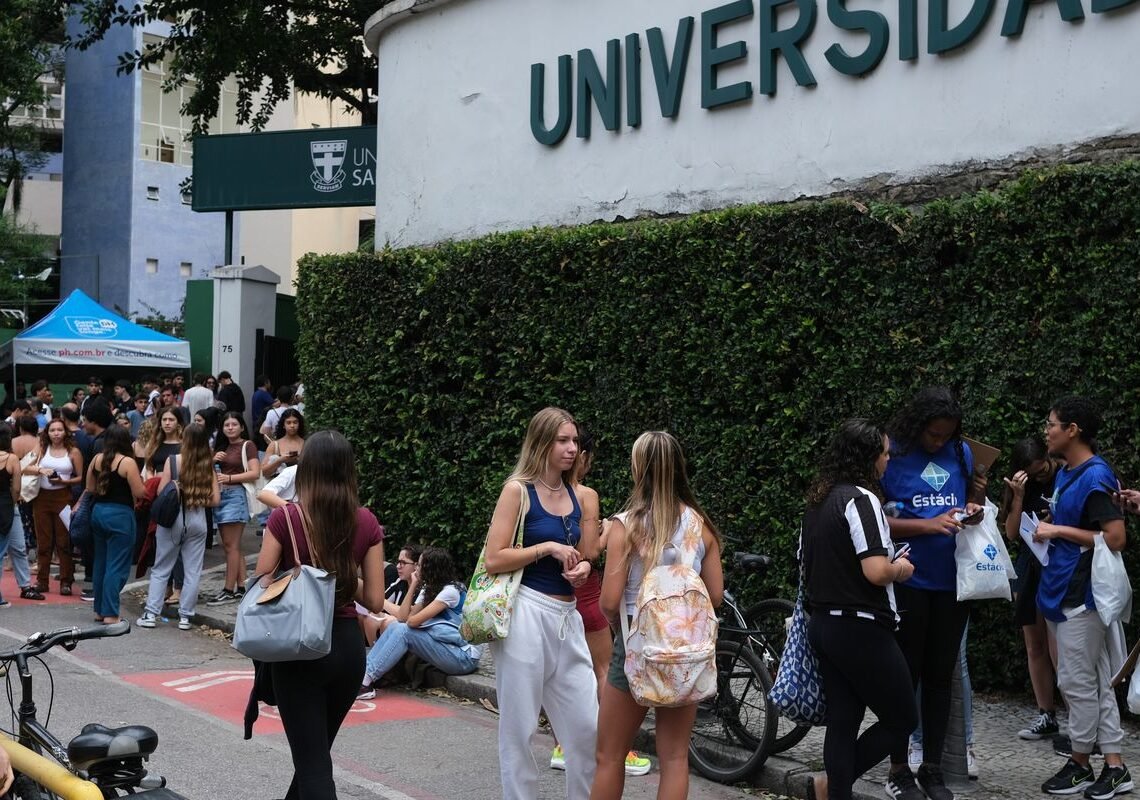 Inep libera gabarito do primeiro dia do Enem 2025